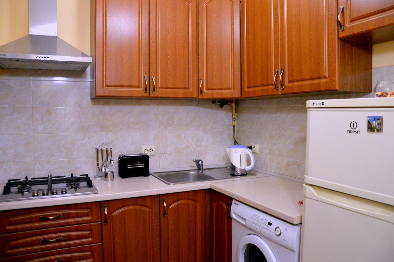 Apartamento На Вулиці Льва Leópolis Exterior foto