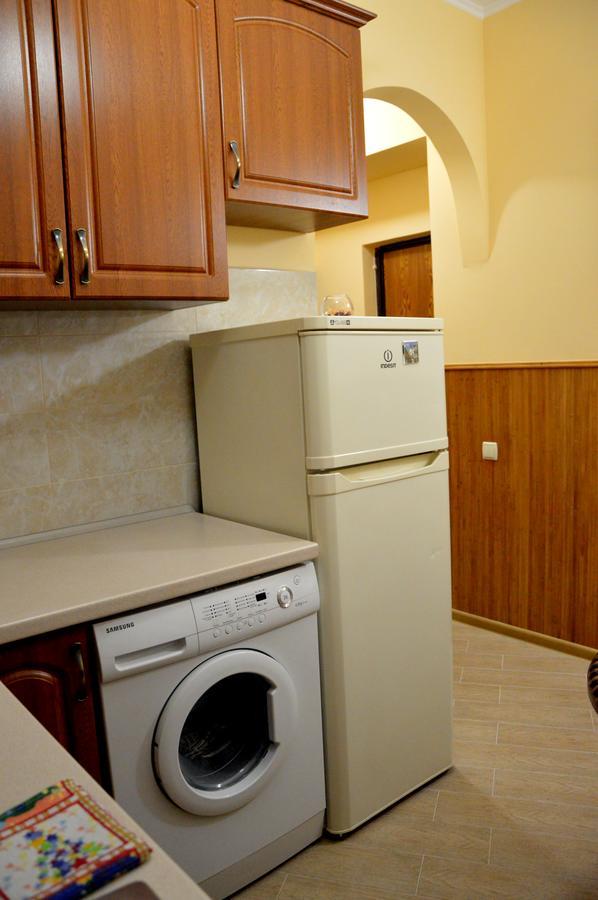 Apartamento На Вулиці Льва Leópolis Exterior foto